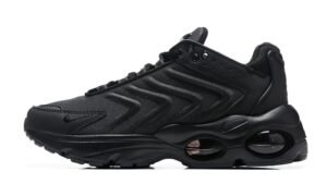 Nike air max Tailwind "full black"