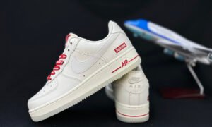 Nike Air Force 1 Low “Supreme"