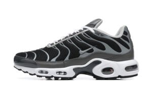 Nike TN Air Max Plus "Greyscale Cool Grey"