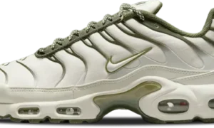 Nike TN  Air Max Plus  " Light bone "
