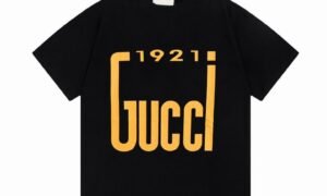 T-shirt - Gucci