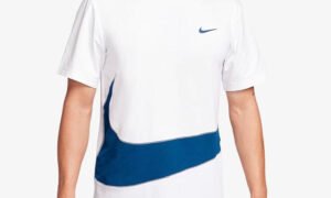 T-shirt Nike