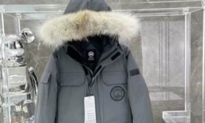 "Canada Goose" Expedition Parka (Veste) - Sweater