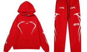 Pull Capuche And Pantalon Survêtement HELLSTAR