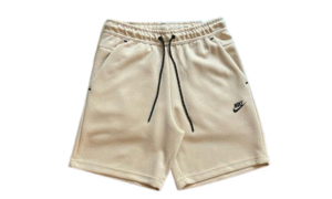Short Nike Teck